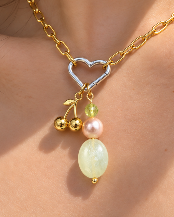 CLASP NECKLACES