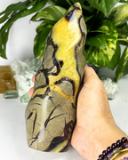XL Septarian Flame UV Reactice