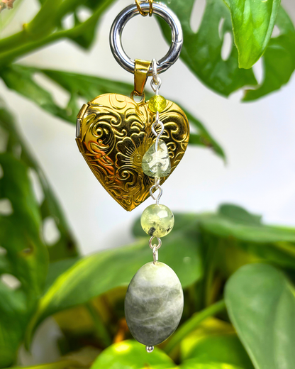 The Annie Drop Magpie Charm