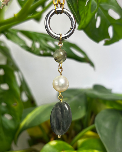 The Shania Drop Magpie Charm