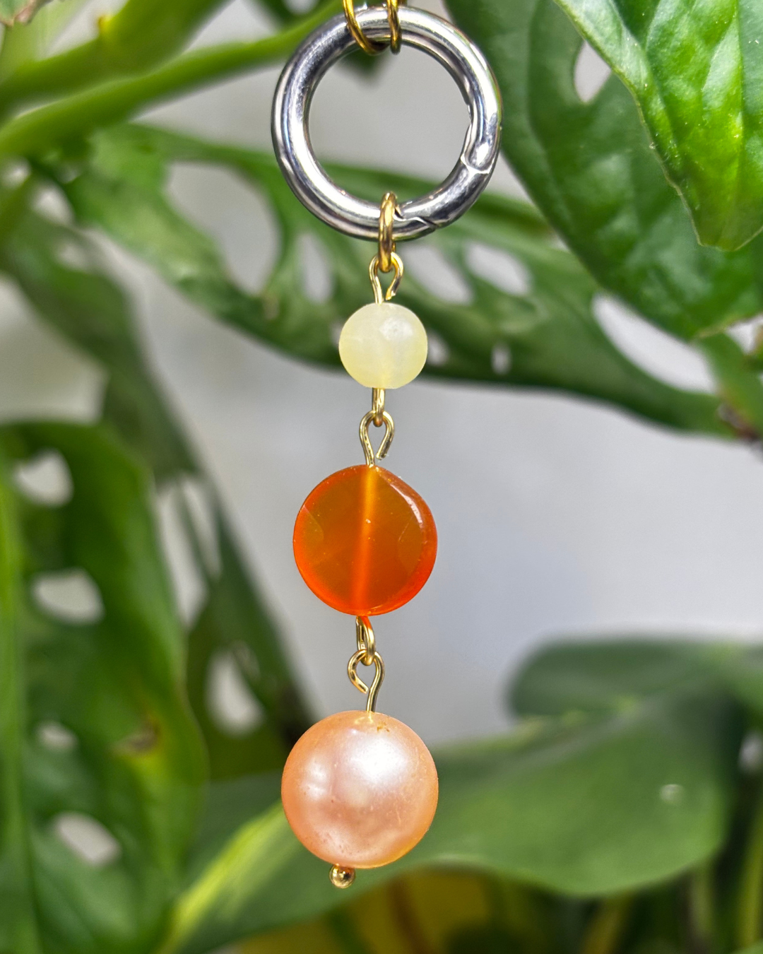 The Ayesha Drop Magpie Charm