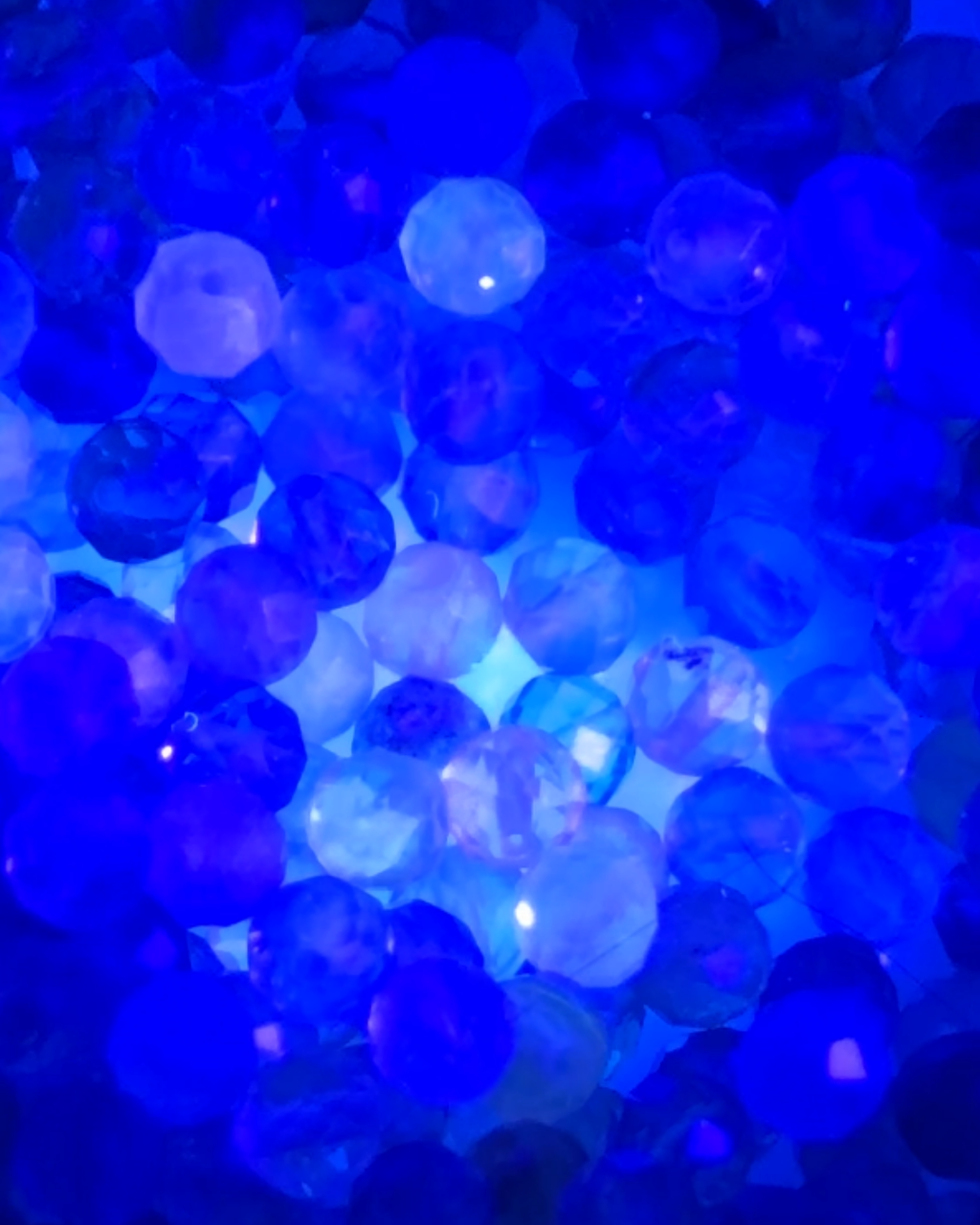 The Bioluminescent Crystal Bracelet Kit | UV REACTIVE!