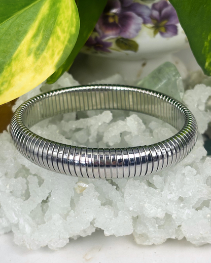 Medium Silver Vintage Inspired Snake Bone Stretchy Bracelet 12mm