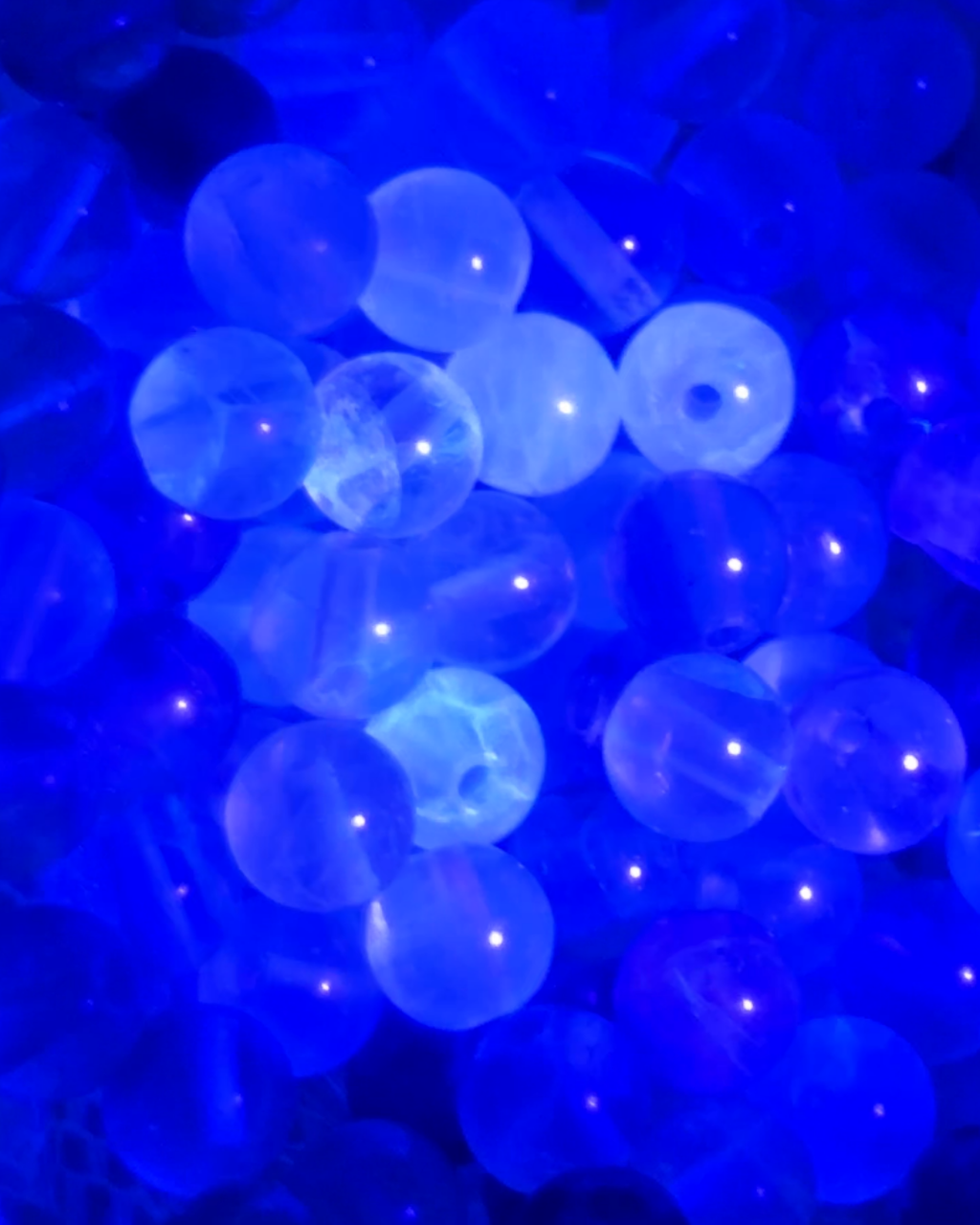 The Bioluminescent Crystal Bracelet Kit | UV REACTIVE!