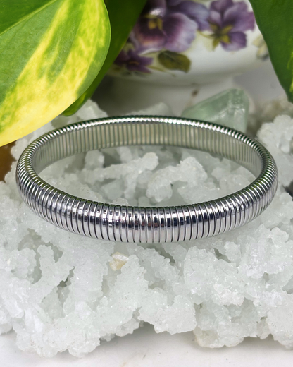 Small Silver Vintage Inspired Snake Bone Stretchy Bracelet 10mm