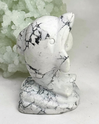 Howlite Dolphin Carving