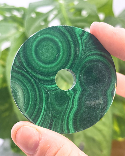 Malachite Polished Disc / Sphere Stand Carving