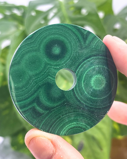 Malachite Polished Disc / Sphere Stand Carving