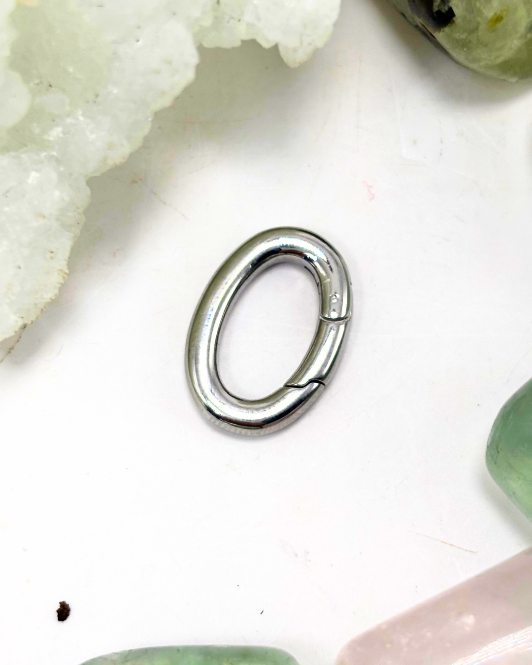 The Mini Oval Clasp
