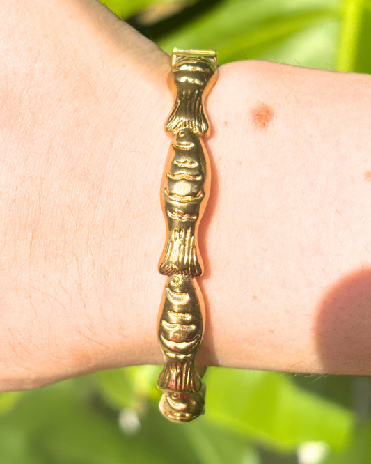 Gold Little Fishies Bracelet 6mm
