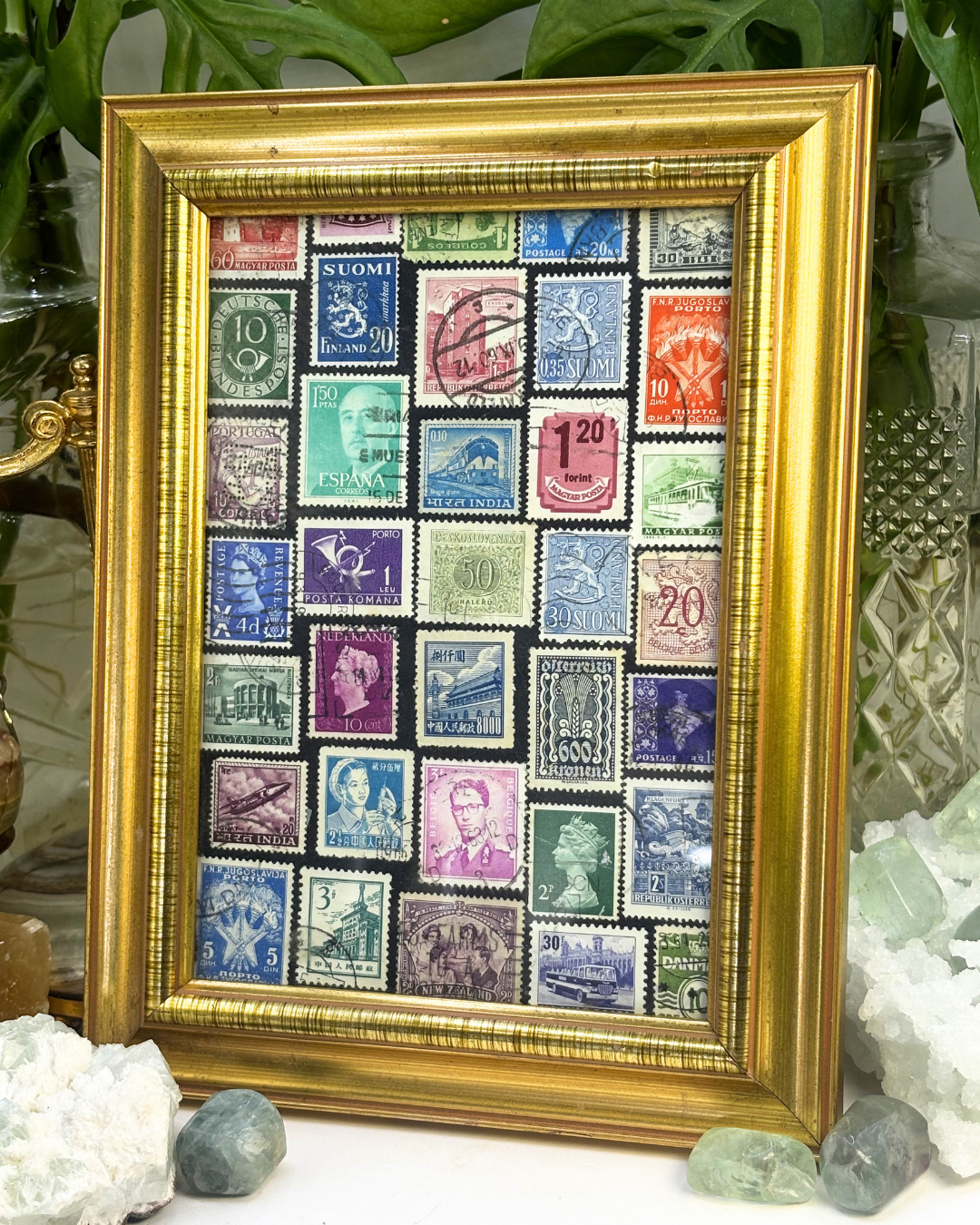 World of Stamps Gold Vintage Stamp Frame