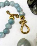 The Vintage Teardrop Clasp