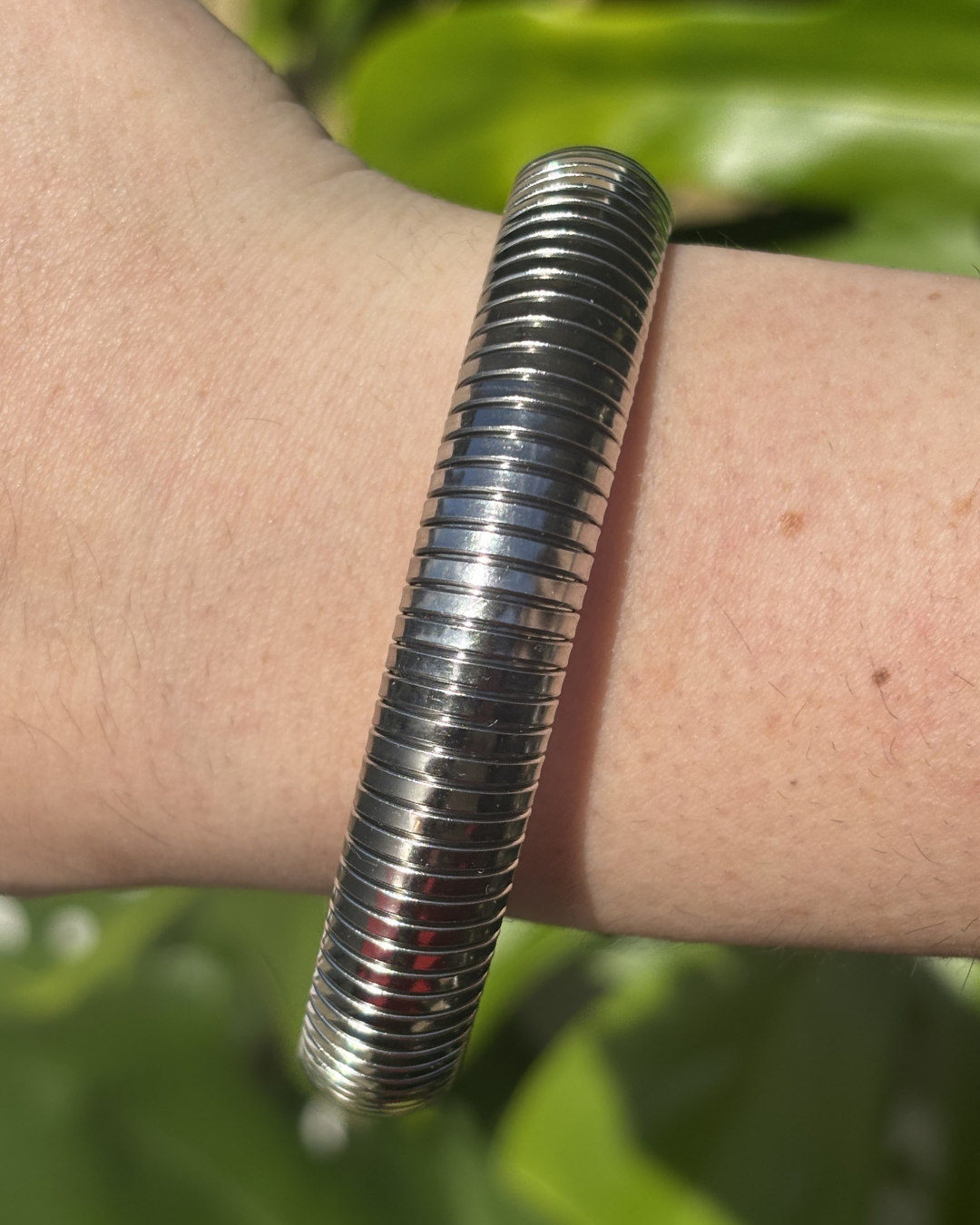 Medium Silver Vintage Inspired Snake Bone Stretchy Bracelet 12mm
