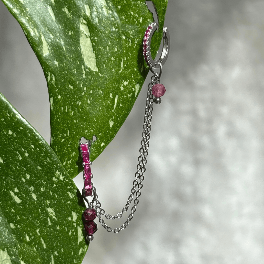 The Guide Crystals Silver | 1 PC Single Garnet Cordellia Chain Crystal Earring Charm